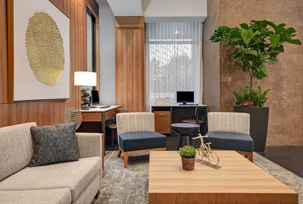 Images Holiday Inn Express Houston - Galleria Area by IHG