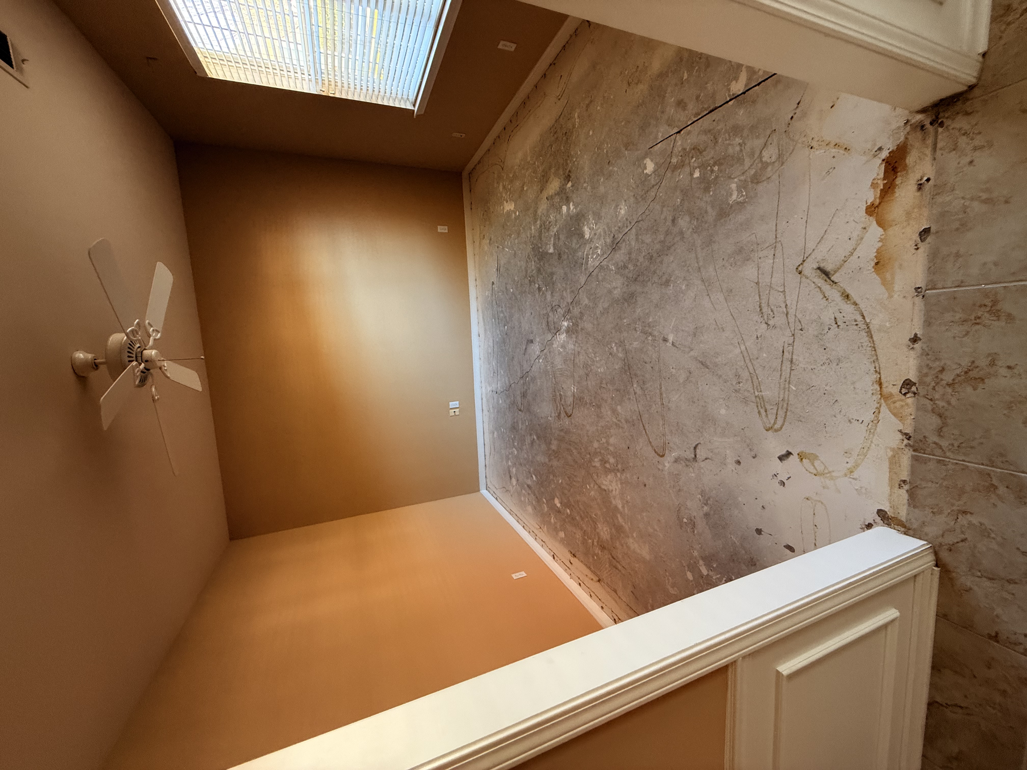 Floor Coverings International Image