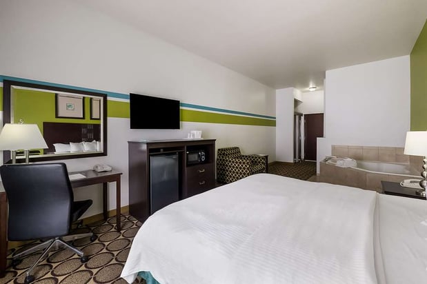 Images Best Western Douglas Inn & Suites