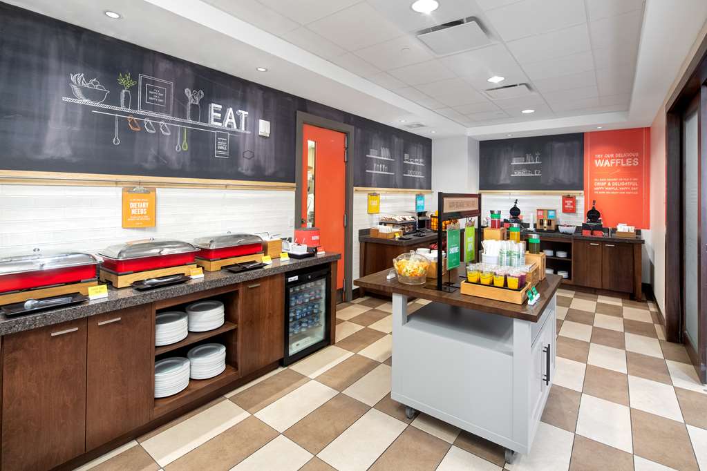 Images Hampton Inn by Hilton Halifax Downtown