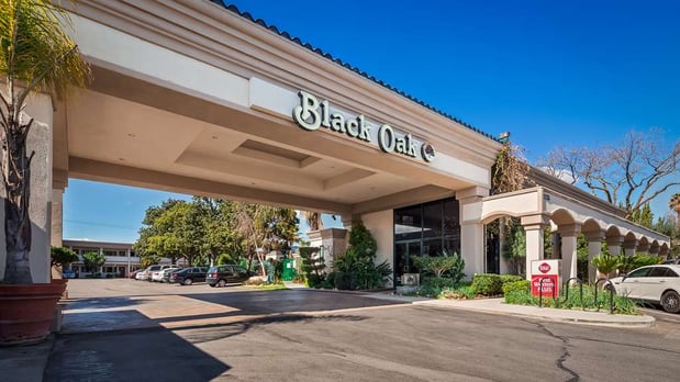 Images Best Western Plus Black Oak