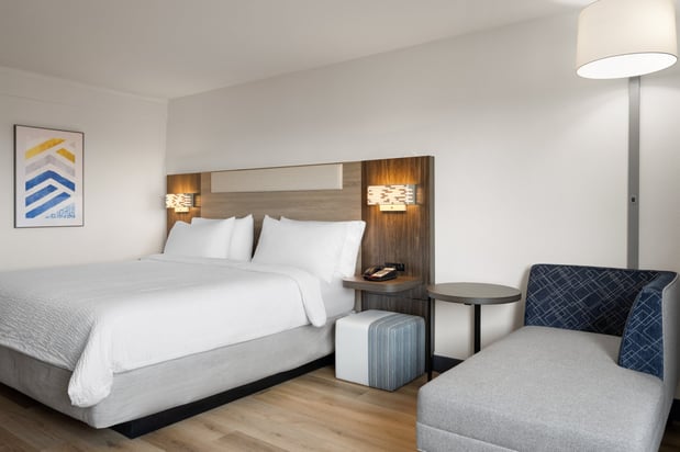 Images Holiday Inn Express Denver Central - North by IHG