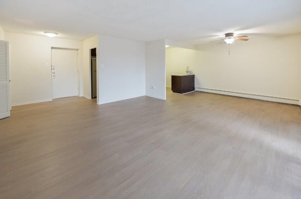 Images The Colonials Apartment Homes