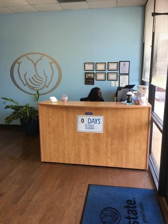 Images Juliana Smith: Allstate Insurance