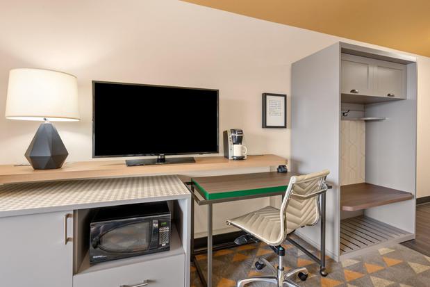 Images Holiday Inn Yakima by IHG