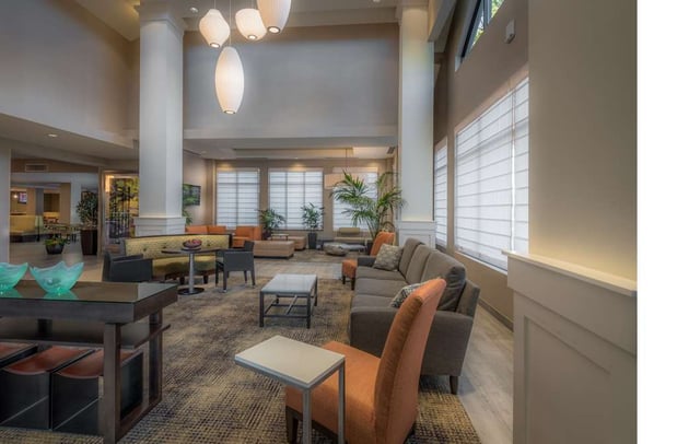 Images Hilton Garden Inn Reagan National Airport