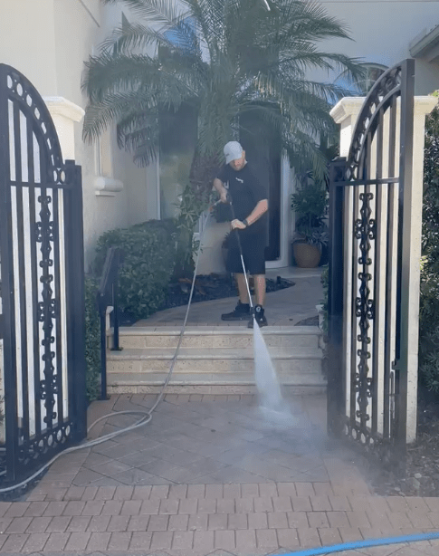 Images Hot Pressure Washing
