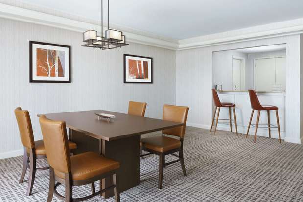 Images DoubleTree by Hilton Hotel Colorado Springs