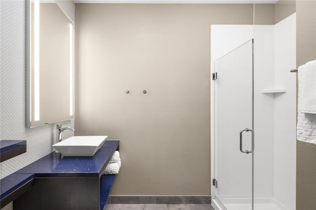 Images GLō Best Western Dawley Farms In Sioux Falls