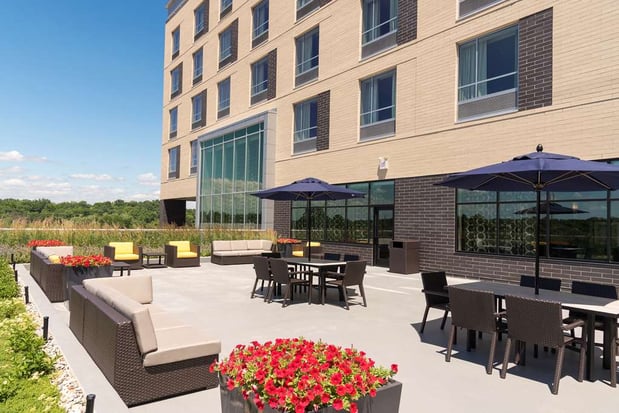 Images Hampton Inn & Suites Grand Rapids Downtown
