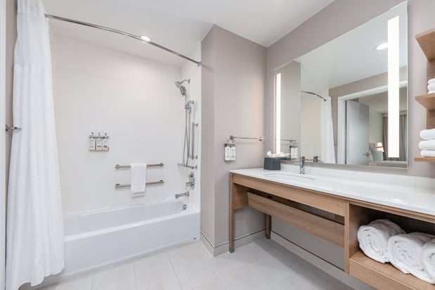 Images Staybridge Suites Port Arthur by IHG