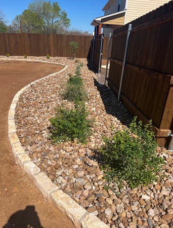 Images Lovell Lawn & Landscape Inc.