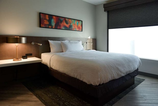 Images Hilton Garden Inn Louisville Mall of St. Matthews