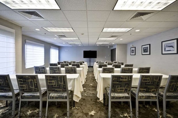 Images Homewood Suites by Hilton Oakland-Waterfront