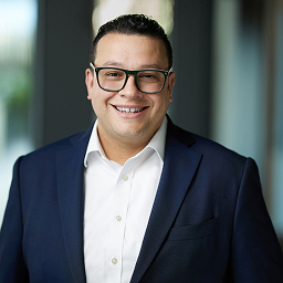 Carlo Crisalli headshot.