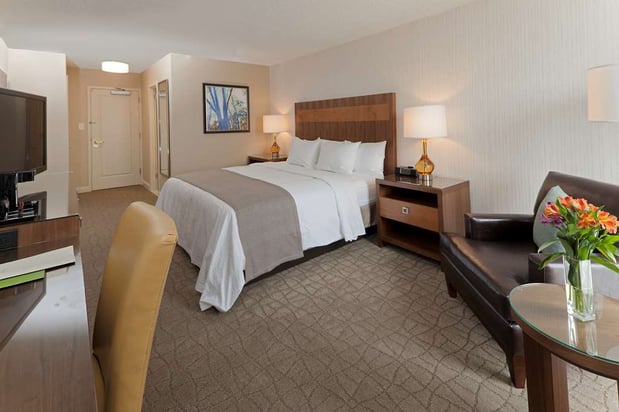 Images DoubleTree by Hilton Hotel Pittsburgh - Green Tree