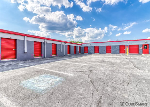 Images CubeSmart Self Storage