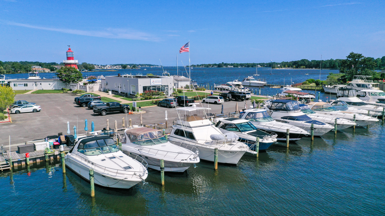 Lighthouse Point Marina