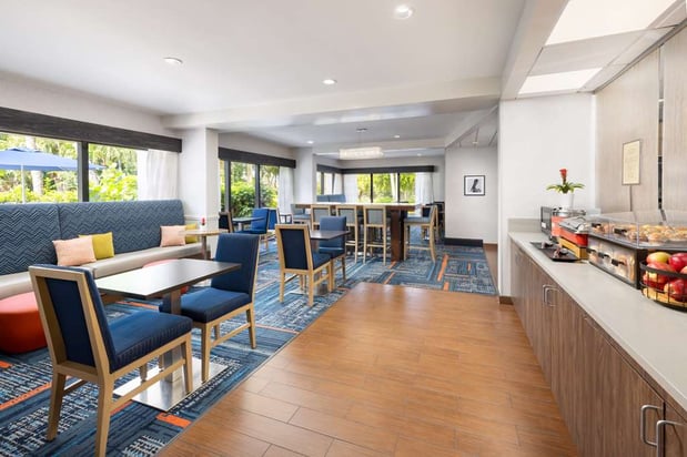 Images Hampton Inn Naples-Central