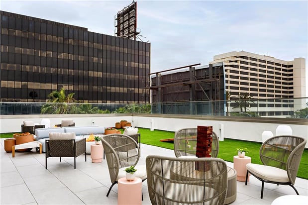 Images Hilton Garden Inn LAX Los Angeles Airport
