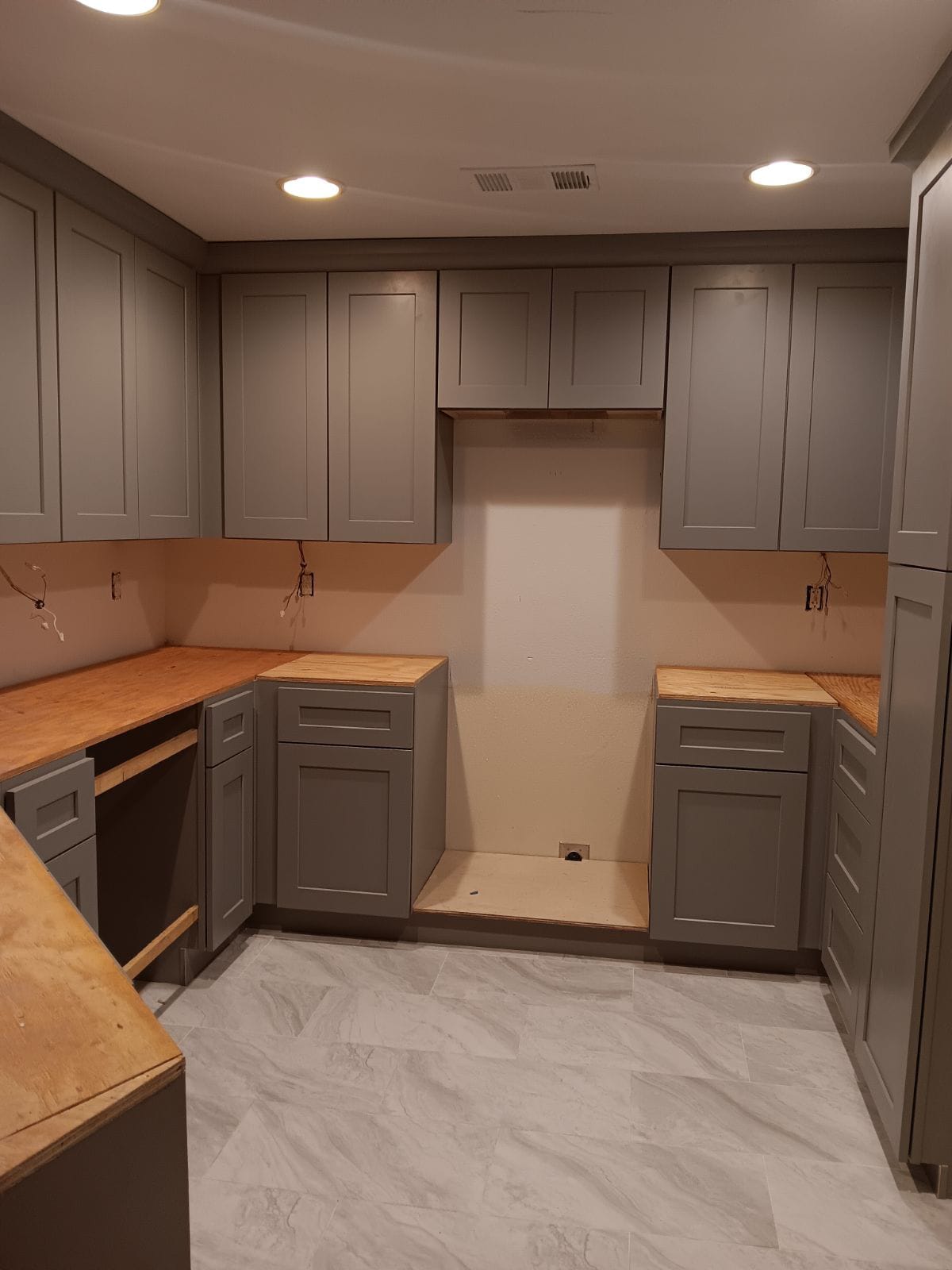 Cecilio Beto Home Installation - Kitchen remodeling