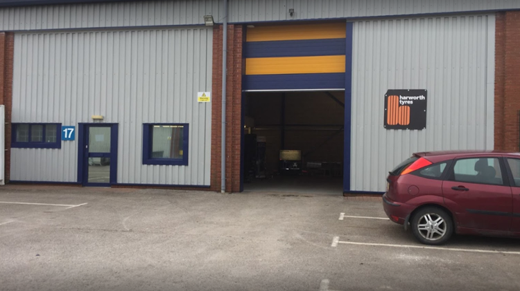 Images HARWORTH TYRES