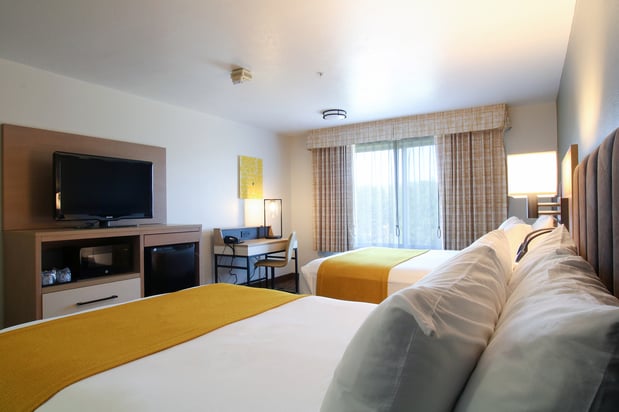 Images Oxford Suites Spokane Valley