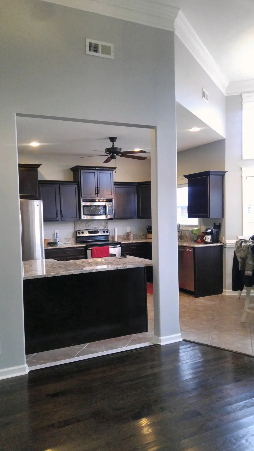 Full Force Contracting Image