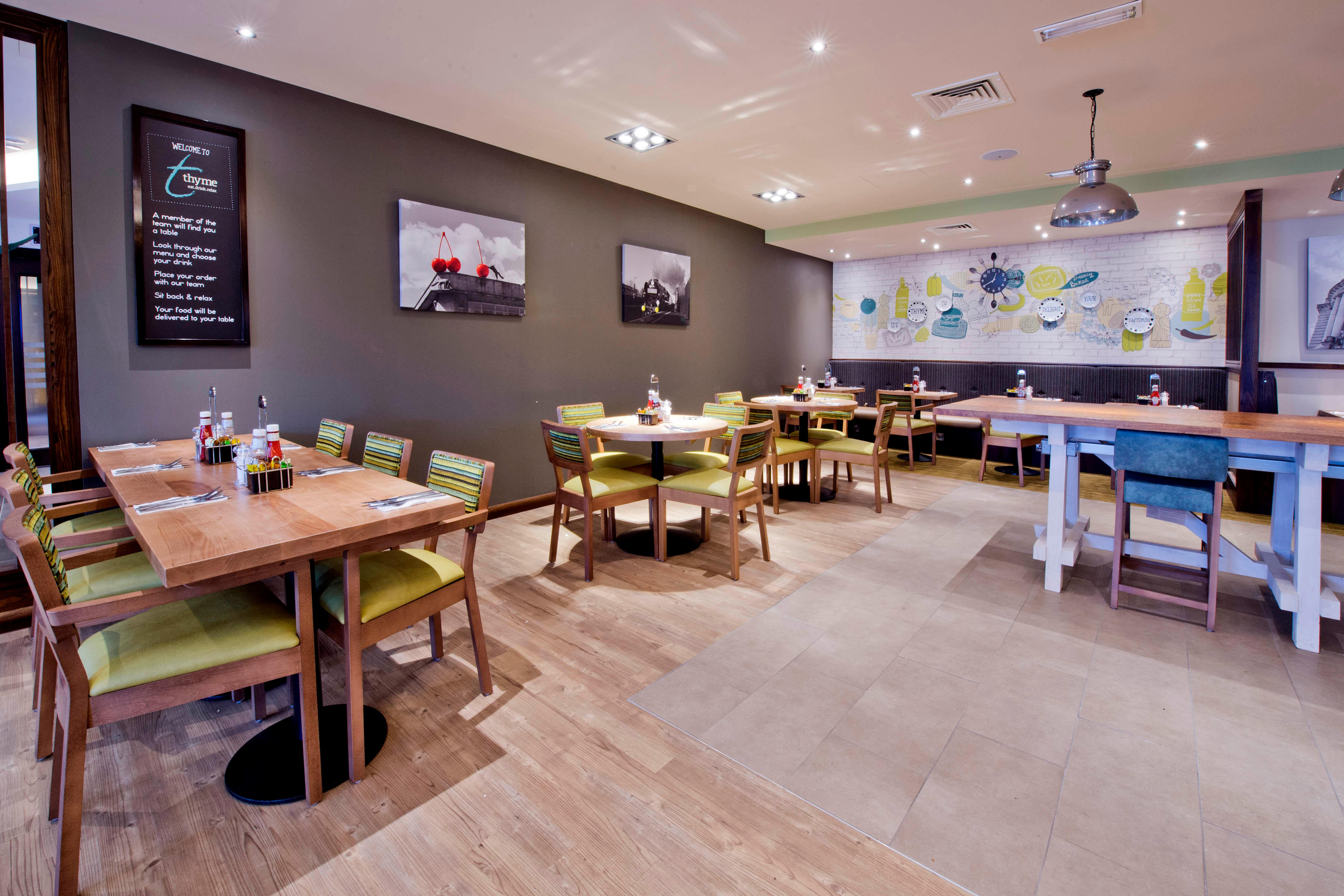 Thyme restaurant Premier Inn London Kew Bridge hotel Brentford 03333 211271