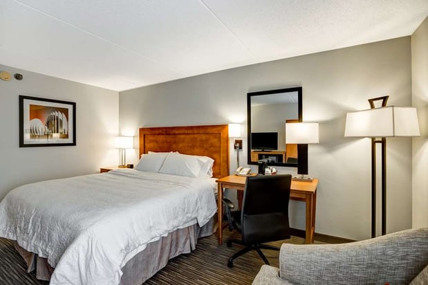 Images Hampton Inn Norfolk-Naval Base