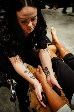 Images Hammer & Nails - Winter Garden