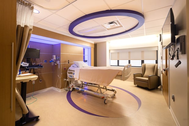 Images The Mother Baby Center at United and Children's Minnesota