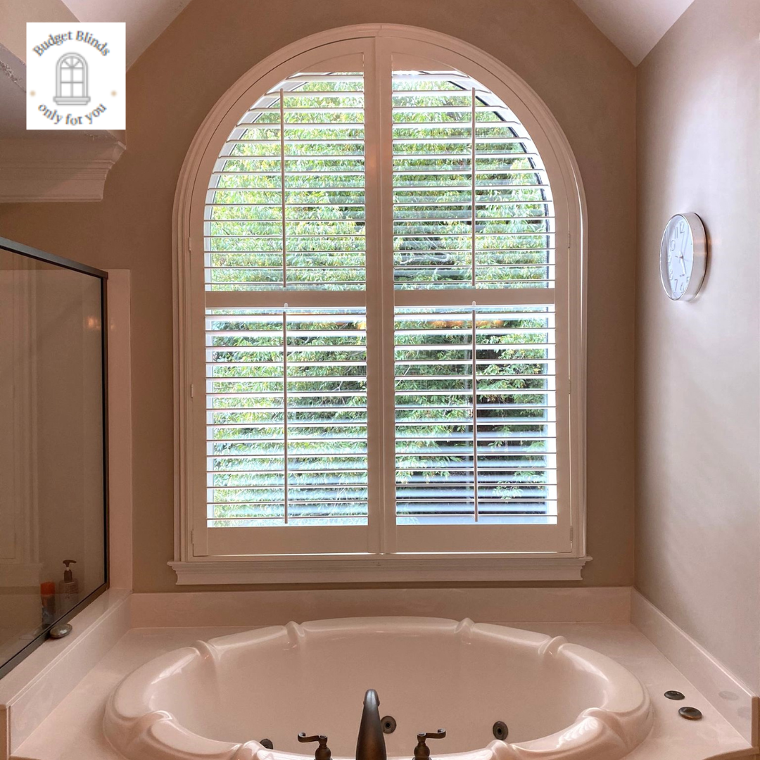 Did you know that our Composite Shutter is not only moisture resistant making it perfect for bathrooms and kitchens, but that it has a Life-time Warranty on the finish?!