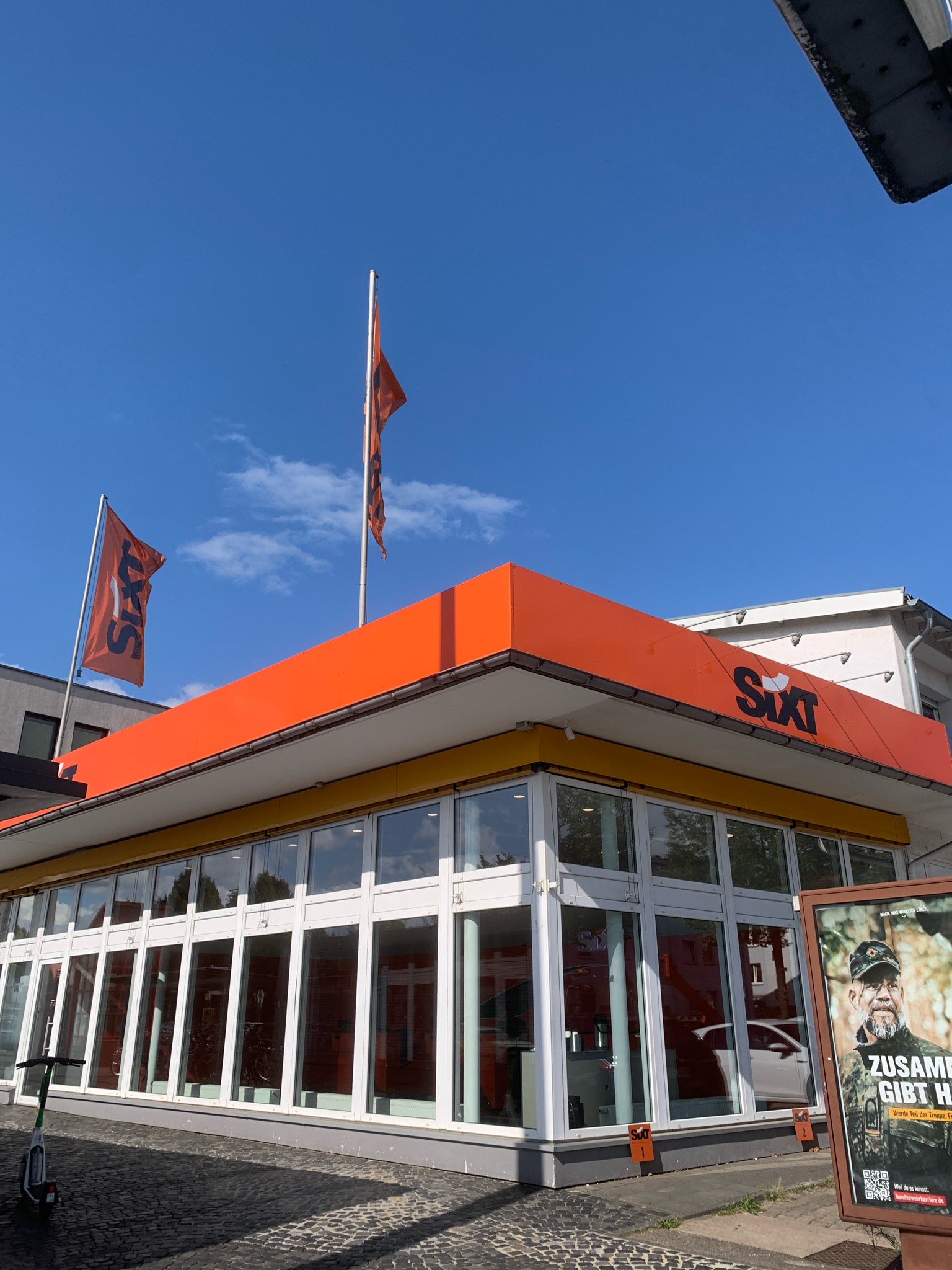 SIXT Autovermietung Bonn, Godesberger Allee 2-6 in Bonn