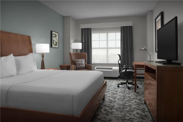 Images Hilton Garden Inn Oklahoma City Bricktown
