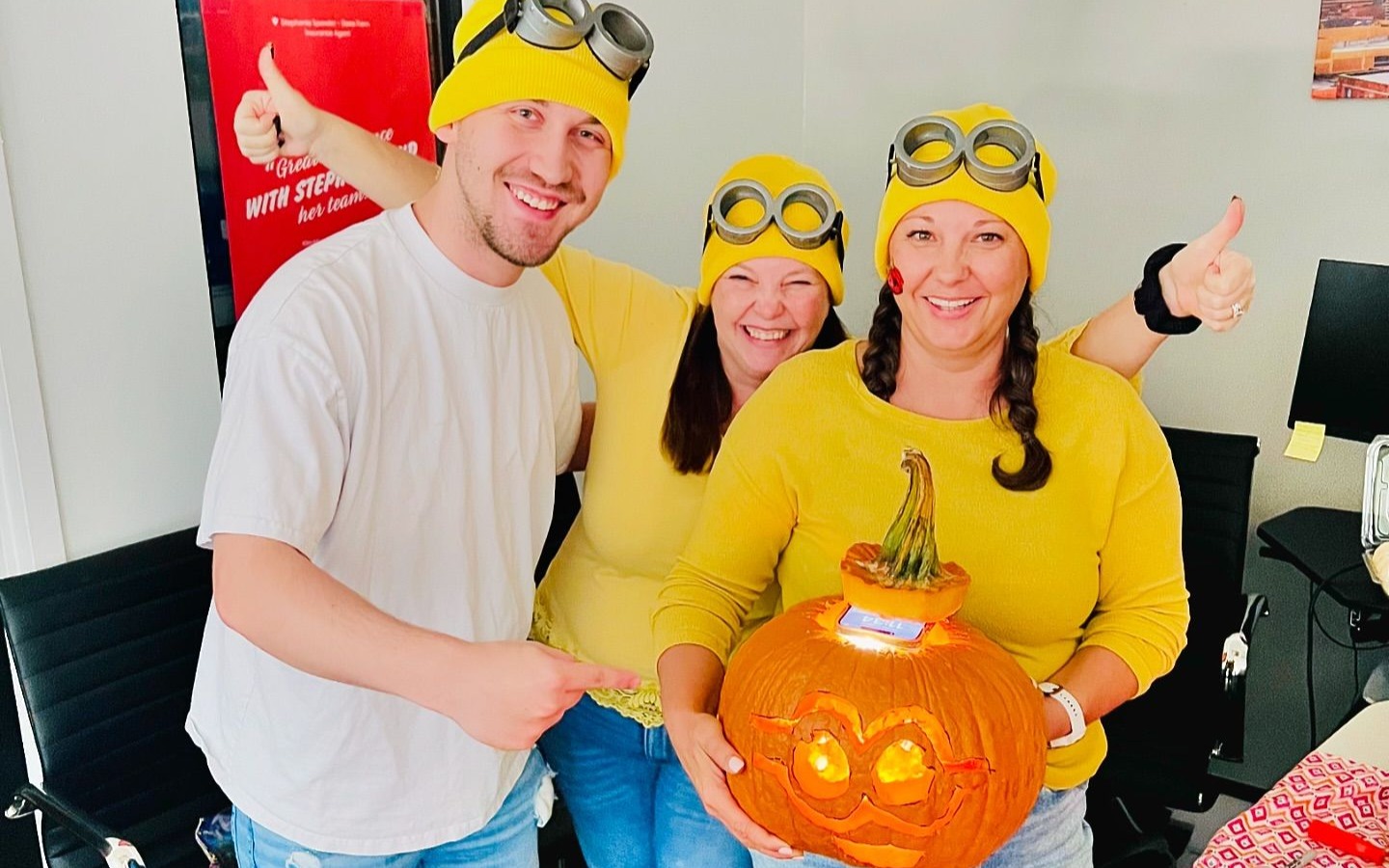 Happy Halloween from these amazing minions & Gru!
#halloween #myagentsteph #colorado #denverhighlands #jeffersonparkdenver #insurance #denver #denverlife #despicableme #minions