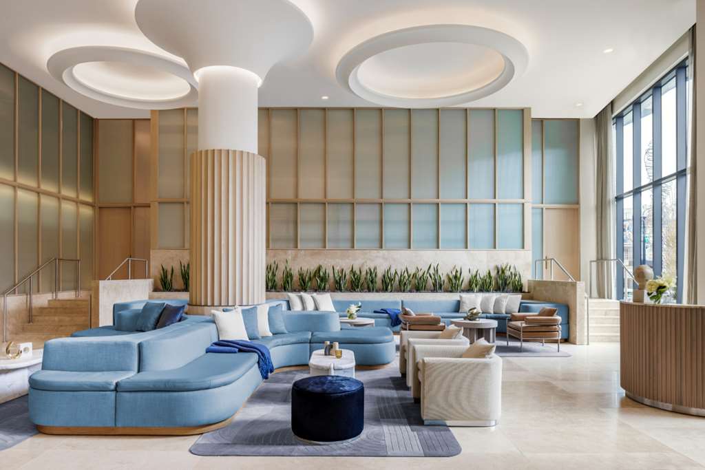 The Morrow Washington DC, Curio Collection by Hilton