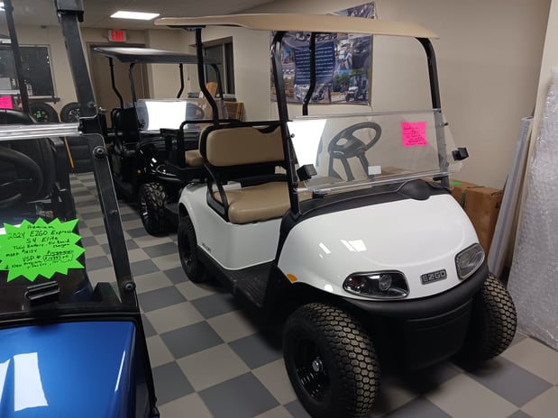 Images Valley Snowmobile & Powersports