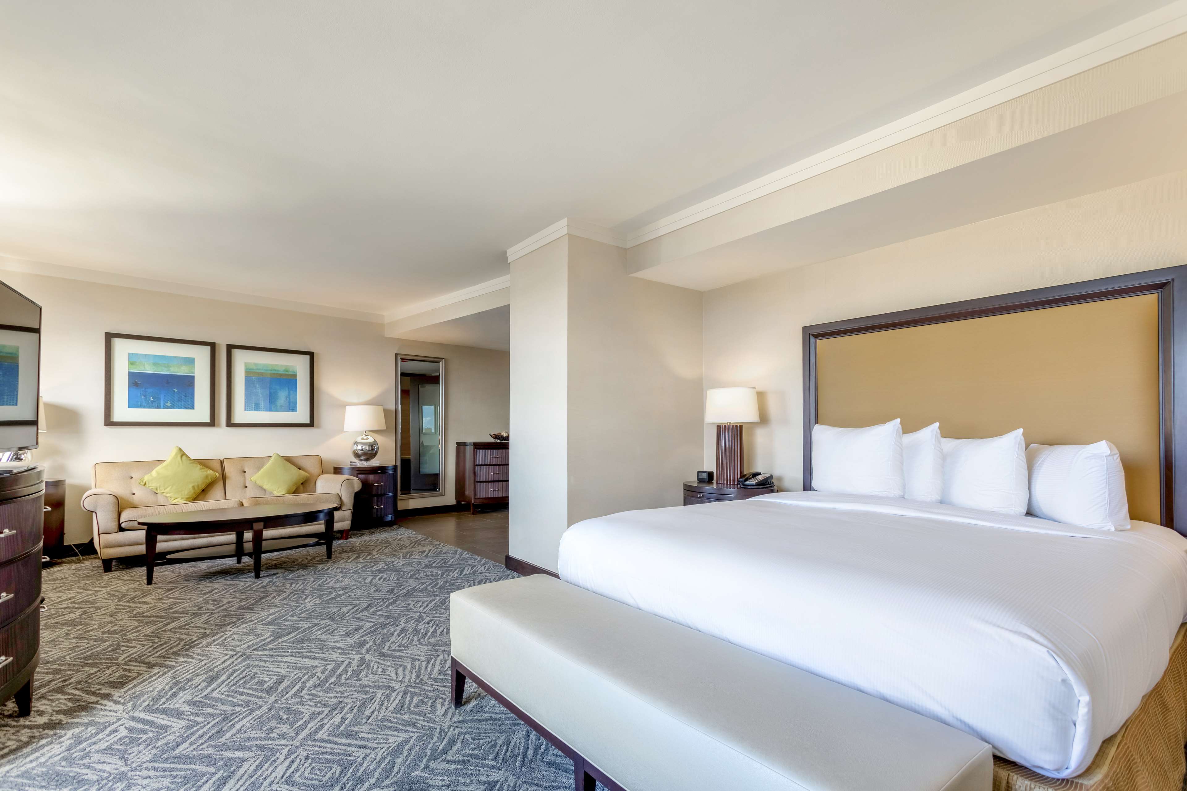 Guest room