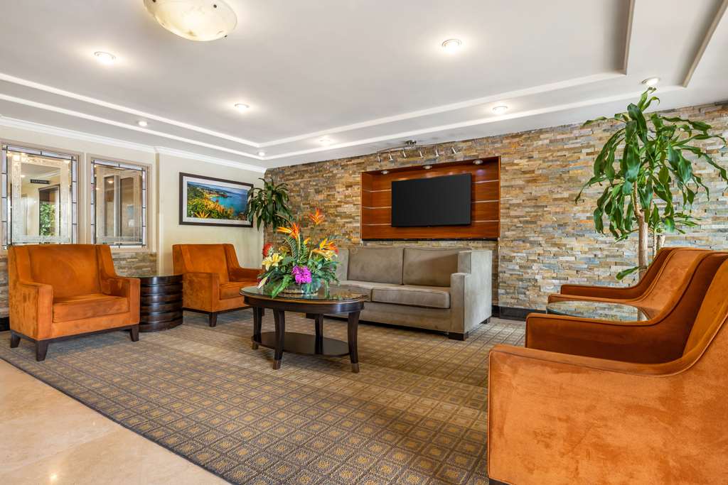 Best Western Plus Orange County Airport North