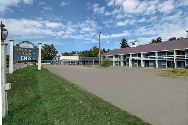 Images Yankee Clipper Inn, SureStay Collection by Best Western