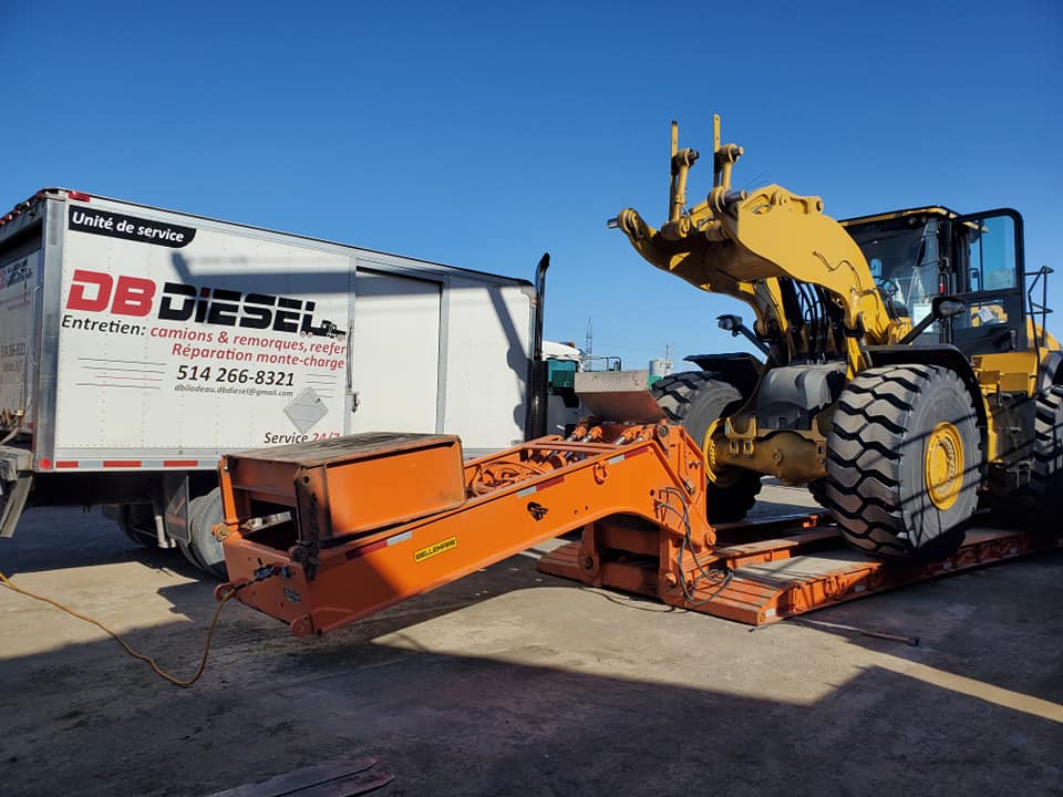 Images DB Diesel - Garage - Road Service 24h/7 - Truck - Trailer - Machinerie lourde Napierville