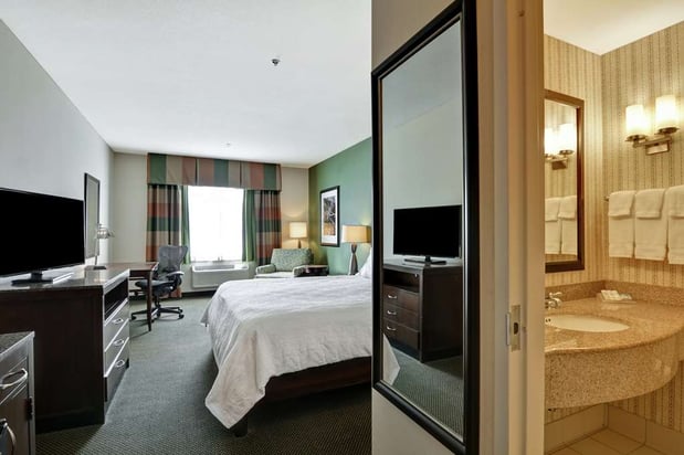 Images Hilton Garden Inn Green Bay