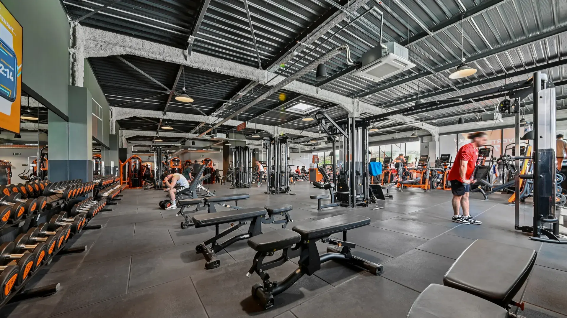 Images Basic-Fit 24/7