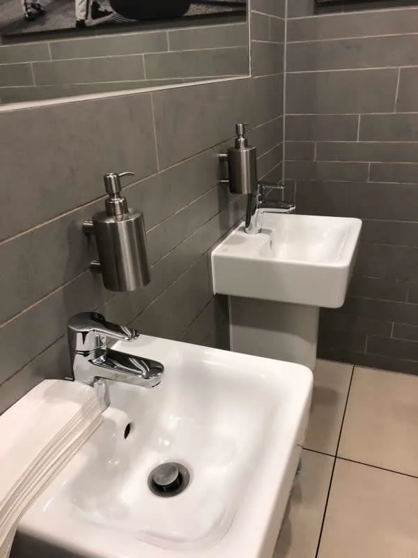 Images Commercial & Specialist Cleaning