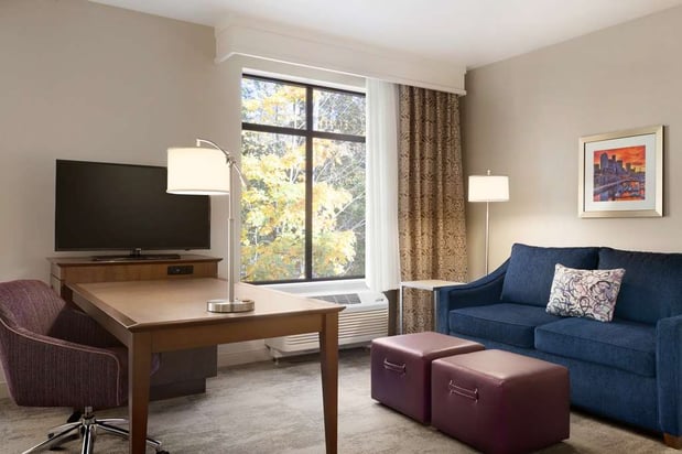 Images Hampton Inn & Suites Seattle/Renton
