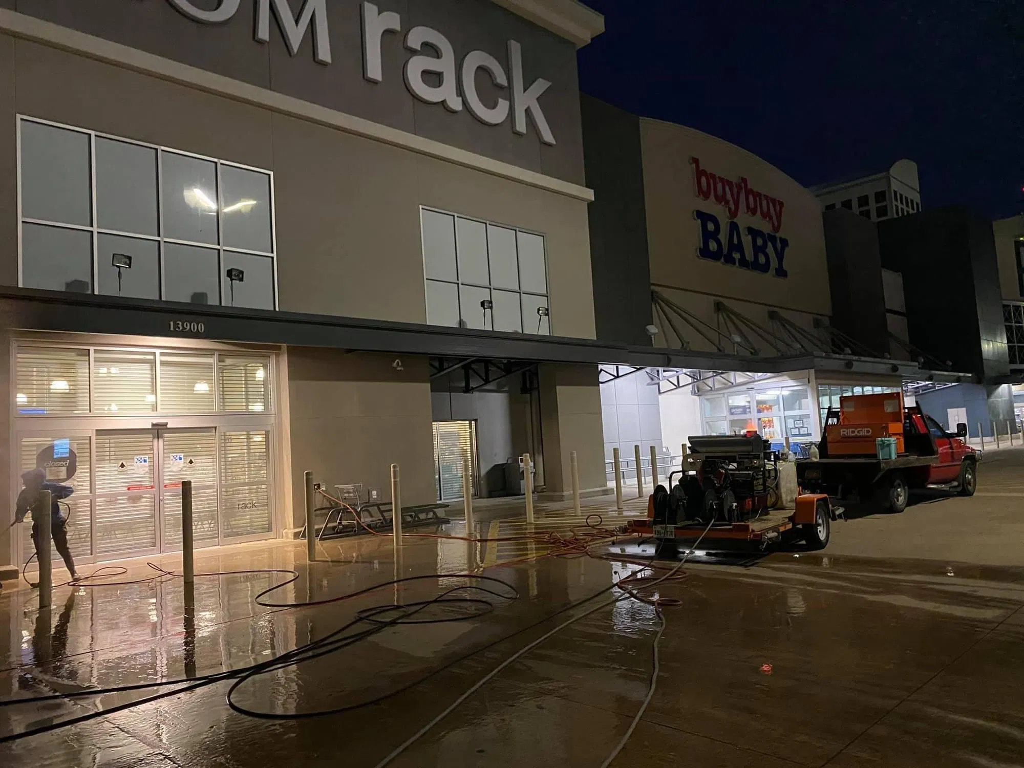 R & B Concrete Cleaners LLC Image