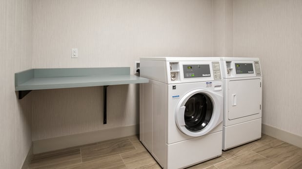 Images Holiday Inn Express & Suites Racine by IHG