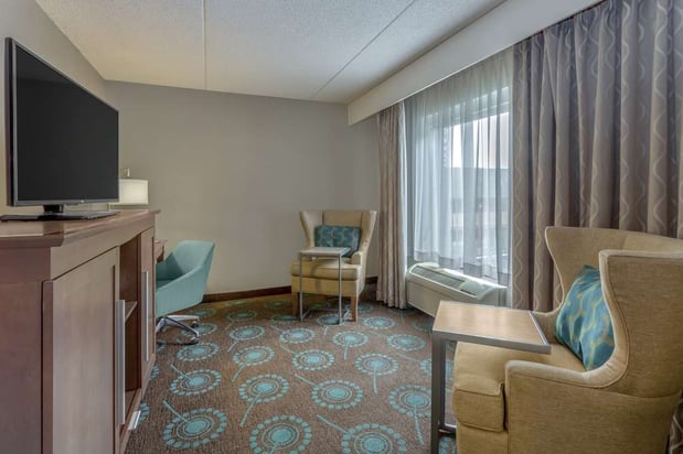 Images Hampton Inn Bloomington