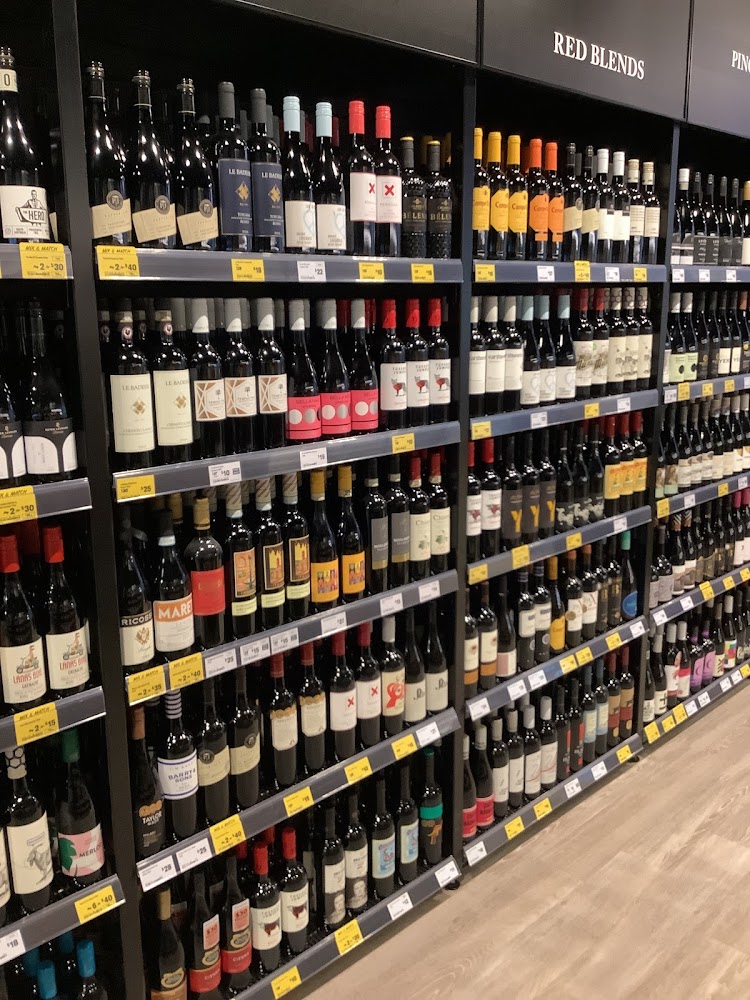 Images Liquorland Pallara